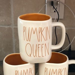 Rae Dunn mugs